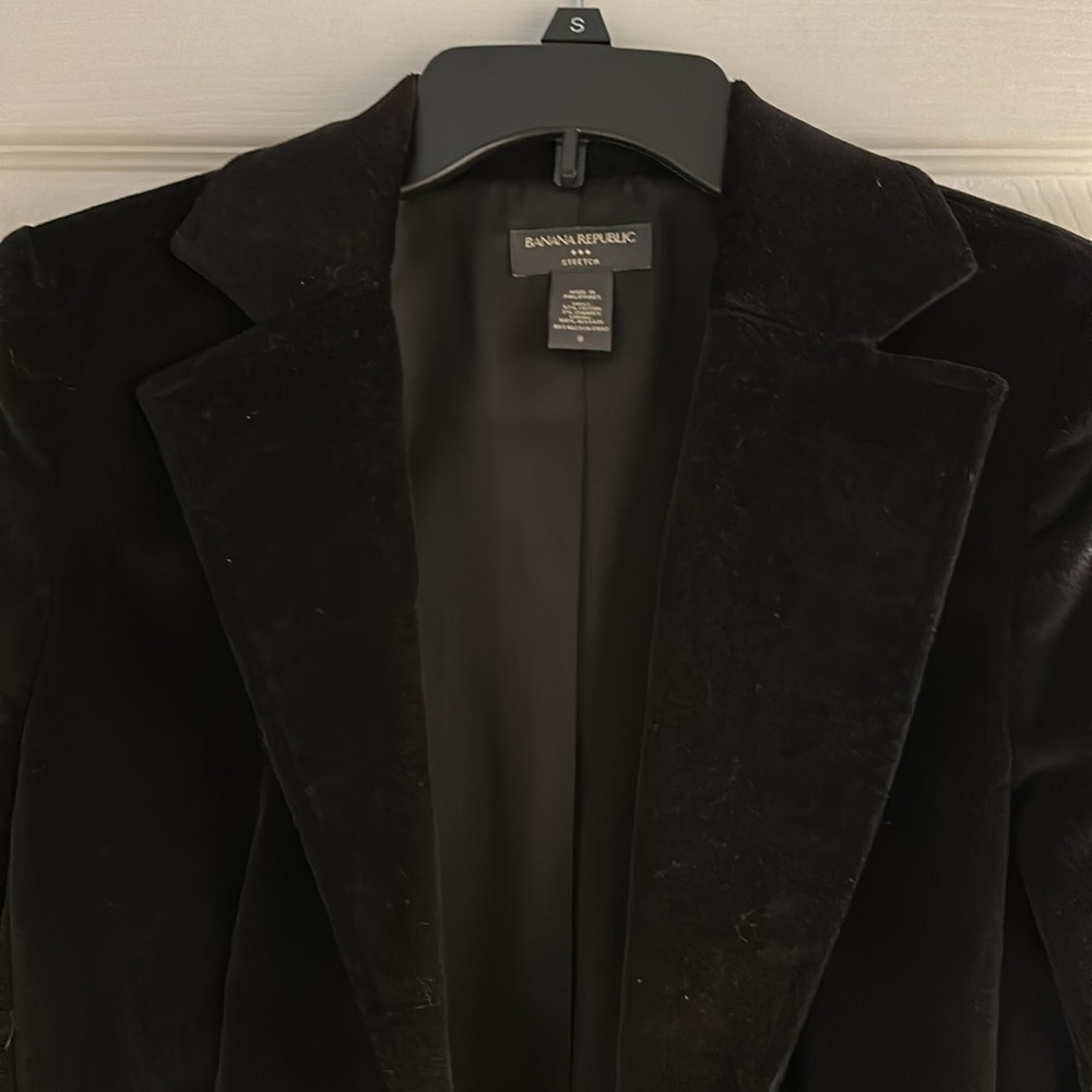 Banana Republic Black Velvet Blazer - Picture 2 of 7